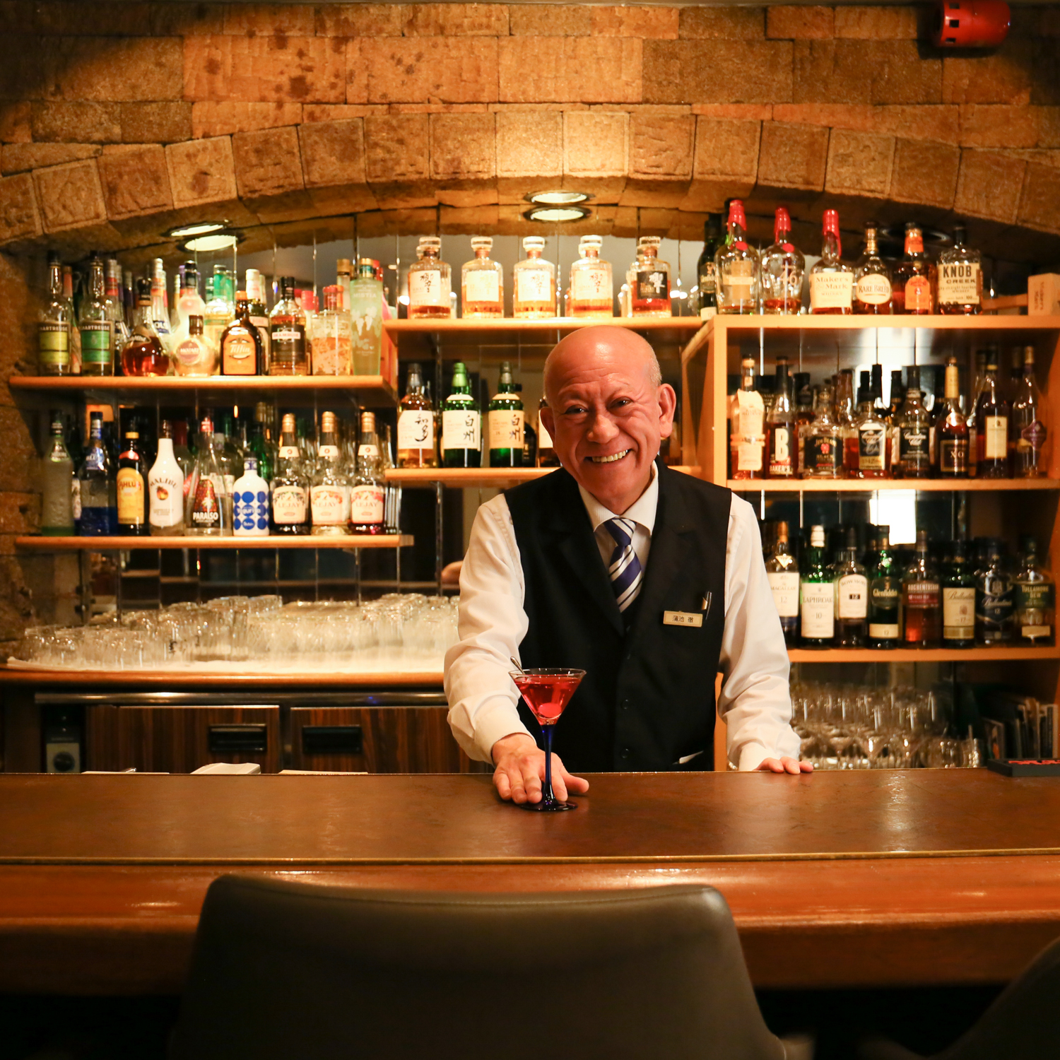 写真 サントリーバー ダイニング カーナバル 大阪マルビル店 ダイナック店舗情報サイト