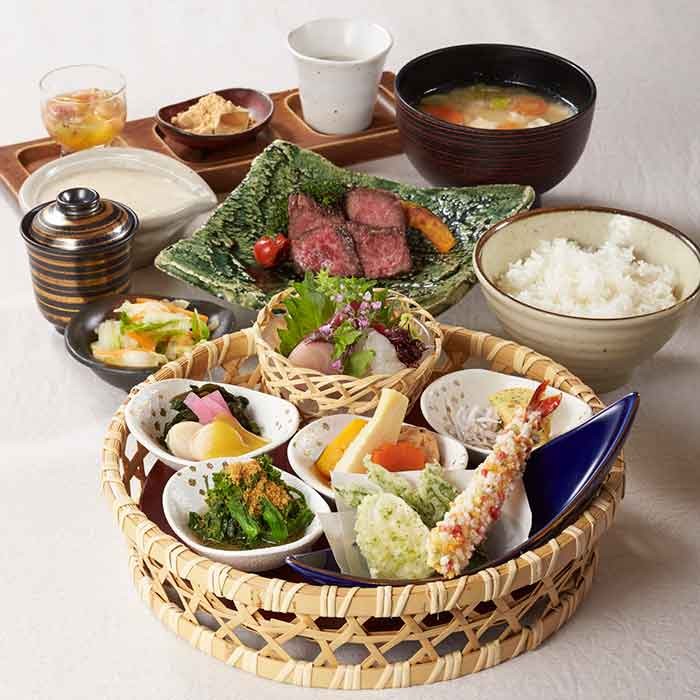 響膳