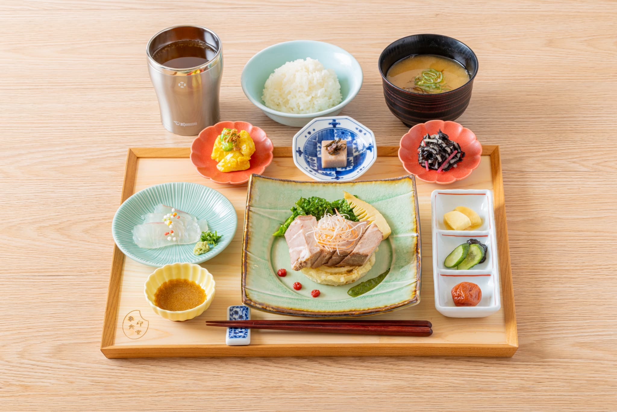 象印御膳 四元豚のやわらか梅煮 2種のソース添え