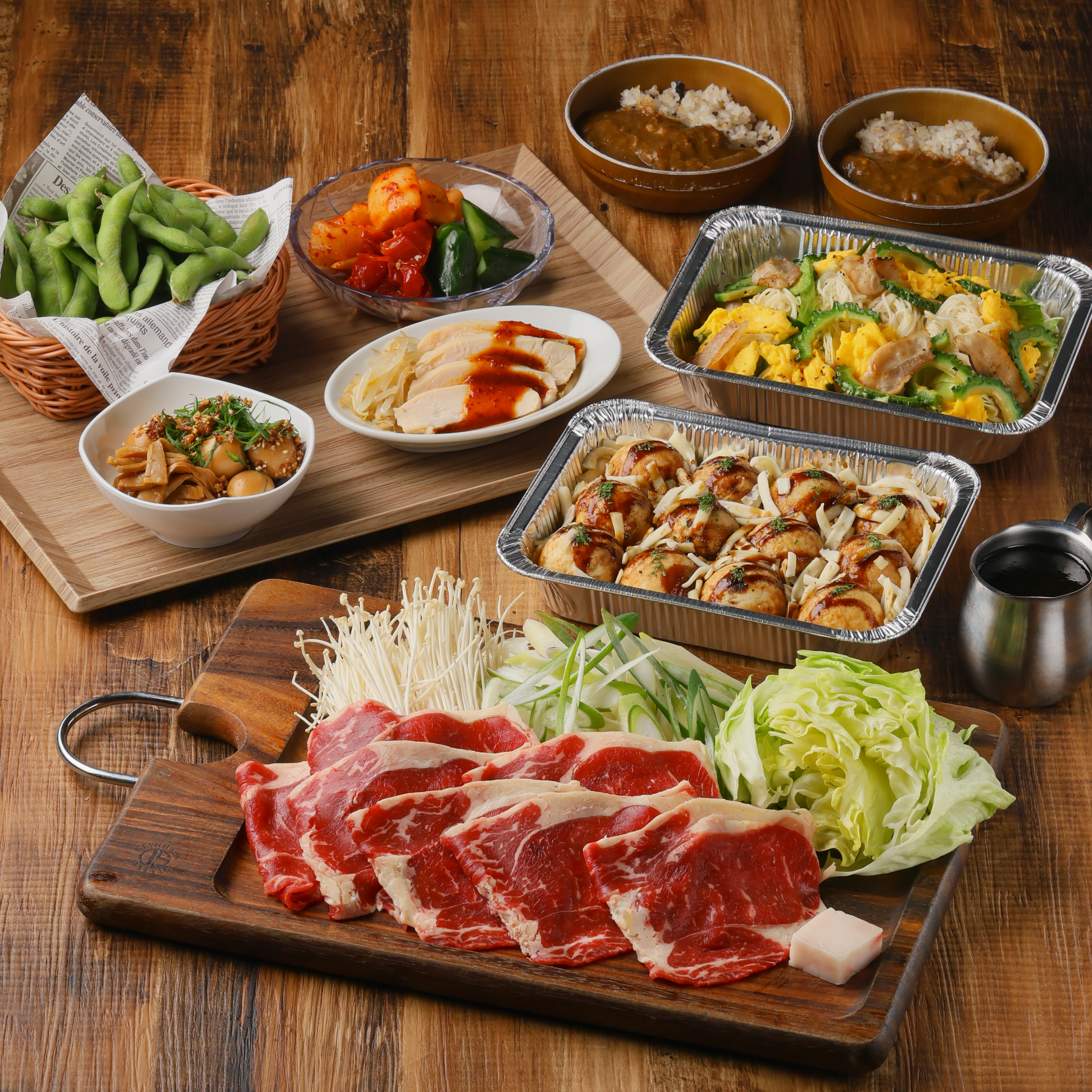 4月25日〜9月28日【ジャパン】国産牛のすき焼きBBQコース　飲み放題付 6,000円