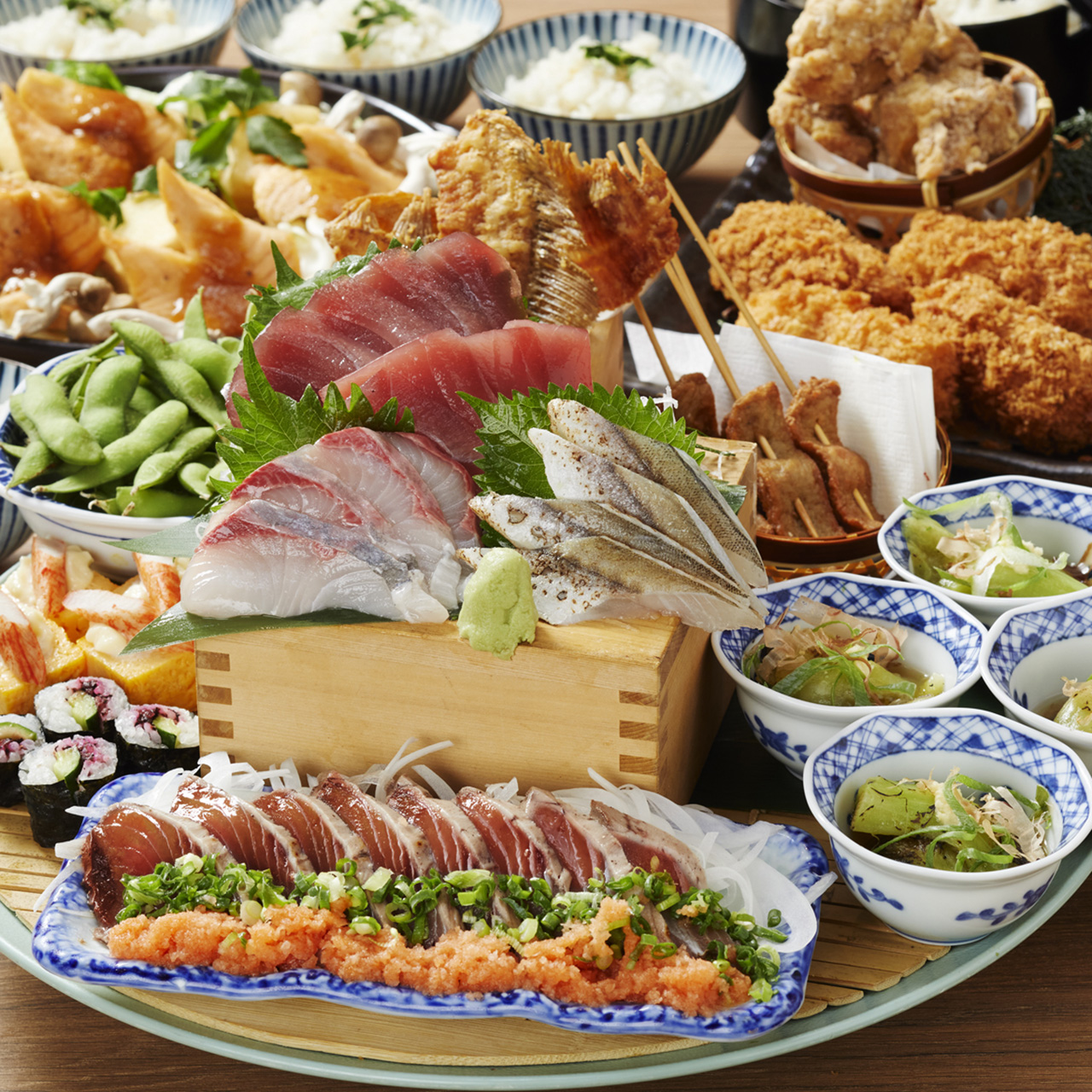 タマクエ薄造り入り海鮮舟盛りを食す宴　2時間飲み放題付き5200円